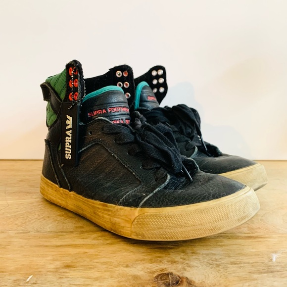 Rare Vintage Supra The Skytop Sneaker in Miami Black